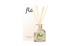 Load image into Gallery viewer, Reed diffuser - essential oil reed diffuser - handmade - aromatherapy diffuser